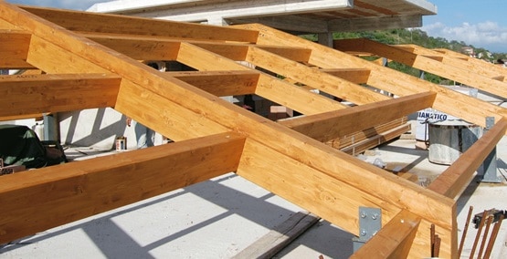 techo de madera ventilado